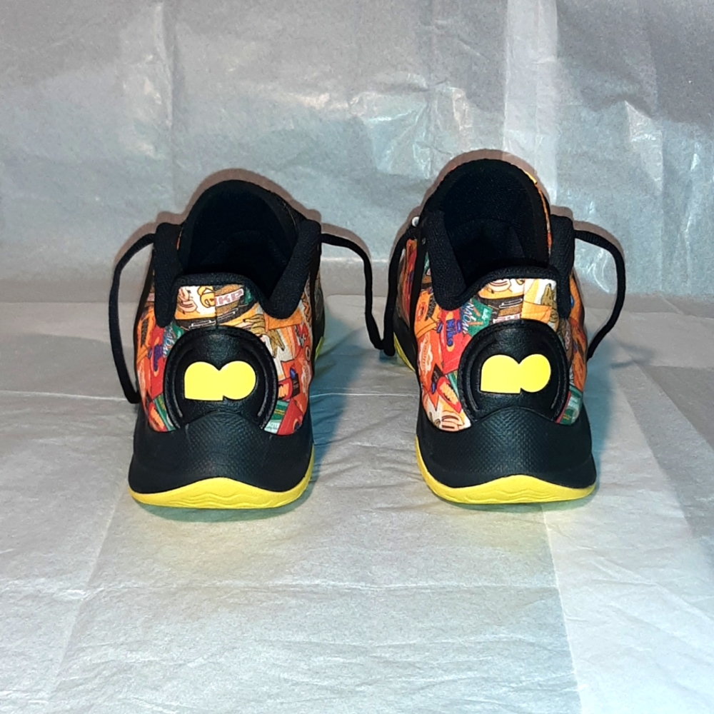 Nike Sneakers Brand NEW, Women size 10 = Men 8.5 - Picture 3 of 11